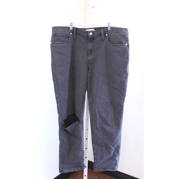 NWT Madewell The Tall Girl Jean in Adolpha Wash Ripped Knee Size 33 T 33 Tall - Picture 4 of 10